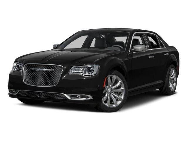 Chrysler 300 C Price in Pakistan, Images, Reviews & Specs