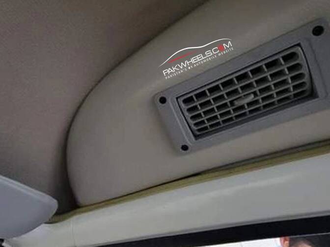 Suzuki Bolan Interior Side Air Vents