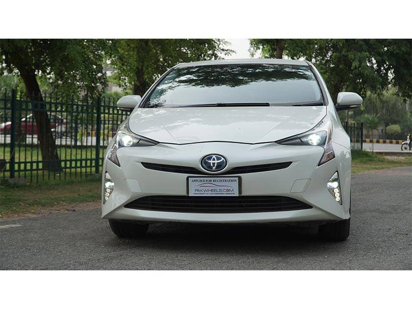 Toyota Prius Exterior Front