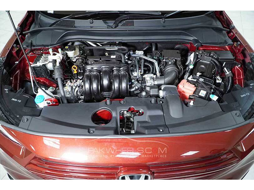 Honda HR-V Exterior Engine