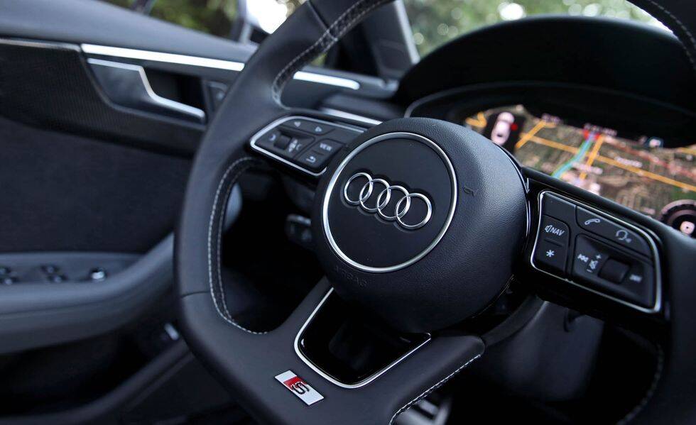 Audi S5 Interior Steering