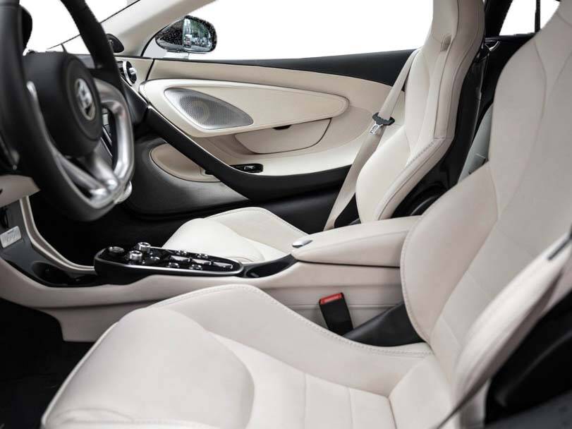 McLaren GT Interior 