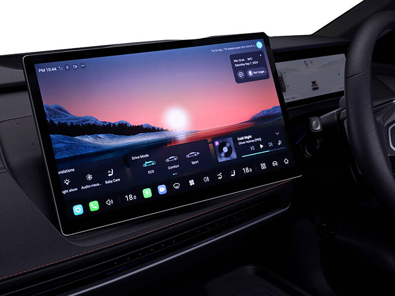 ڈیپال ایل 07 2025 Interior Infotainment