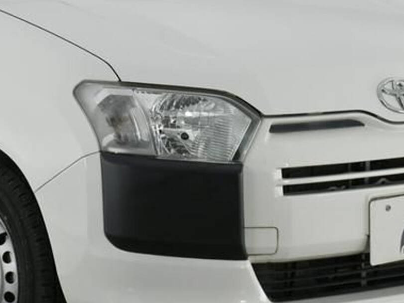 Toyota Probox Exterior 