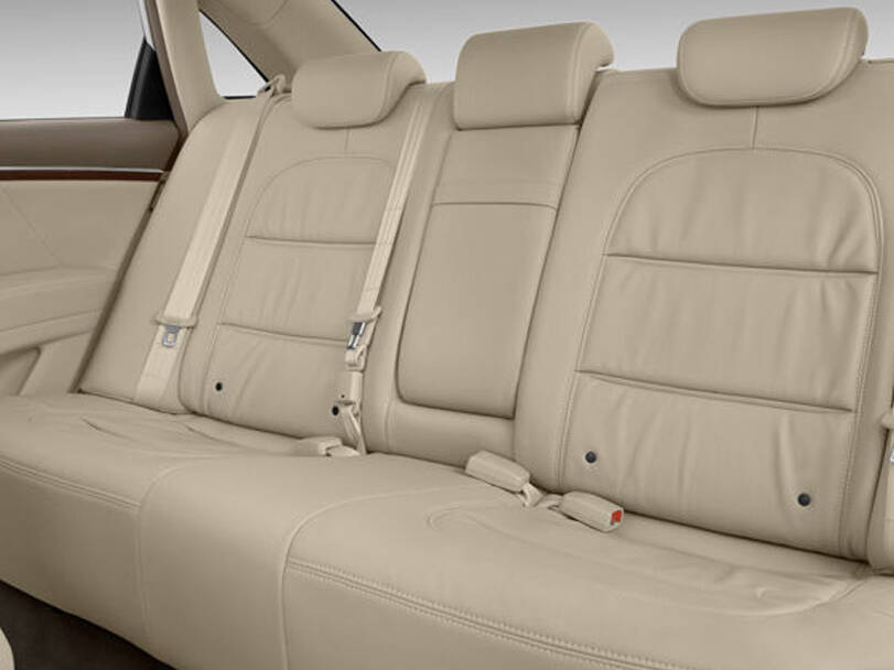 Hyundai Azera Interior 