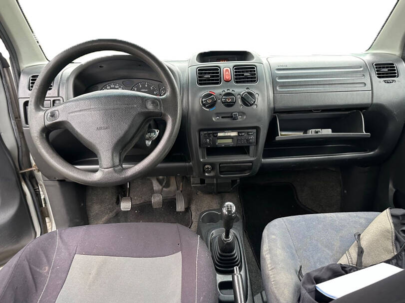Suzuki Solio 1st (MA32S) Generation Interior 