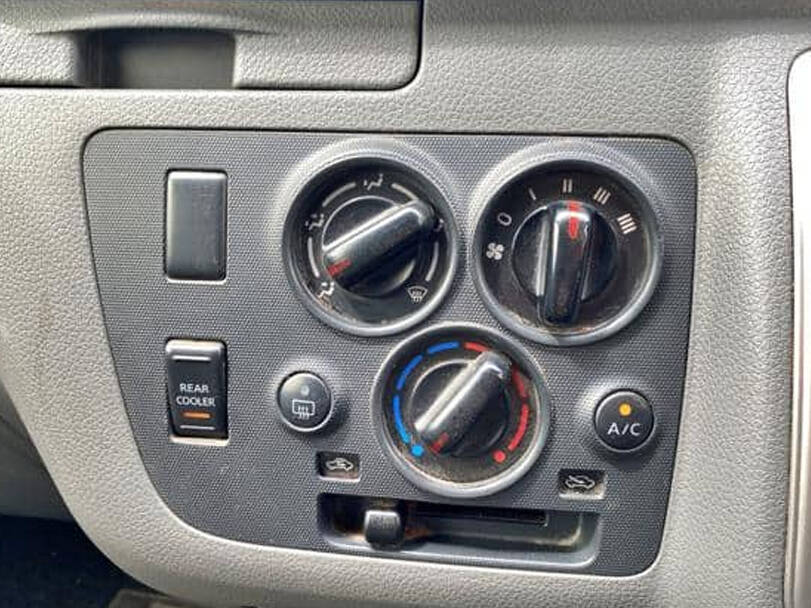 Nissan Nv350 Caravan  Interior 