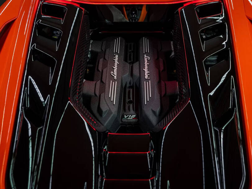 Lamborghini Revuelto Exterior Engine