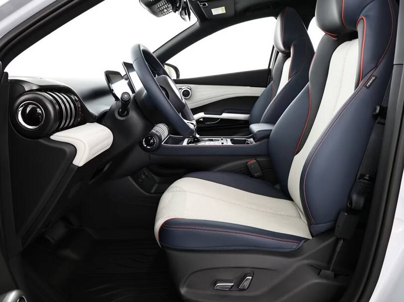 BYD Atto 3 2025 Exterior Front Seats