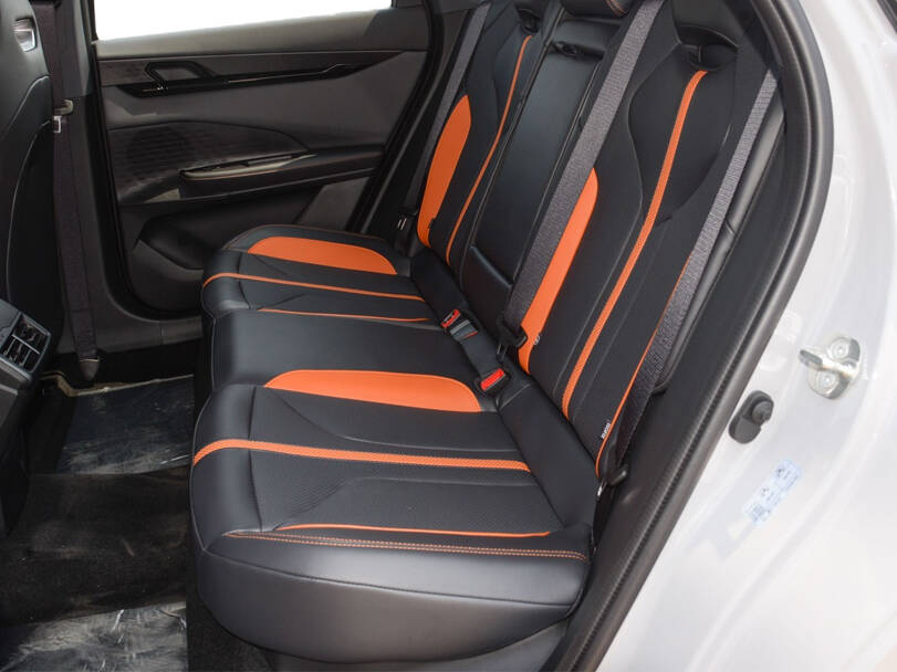 Changan UNI-V Exterior Rear Seats